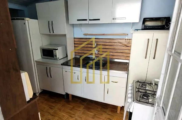 Casa à Venda na Vila Nossa Senhora da Luz - CIC, Curitiba | Ótimo Terreno e Espaço - Foto 8