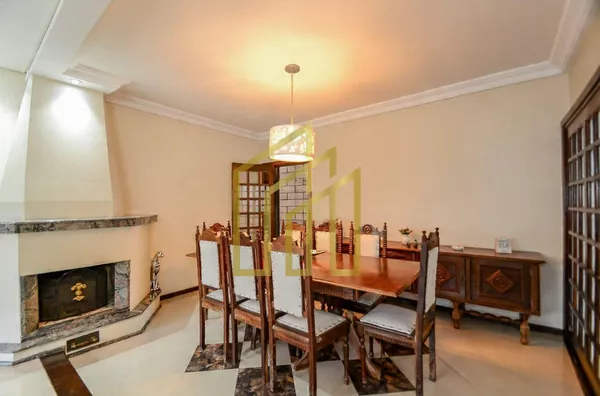 Casa para venda, 4 quarto(s),  Guaíra, Curitiba