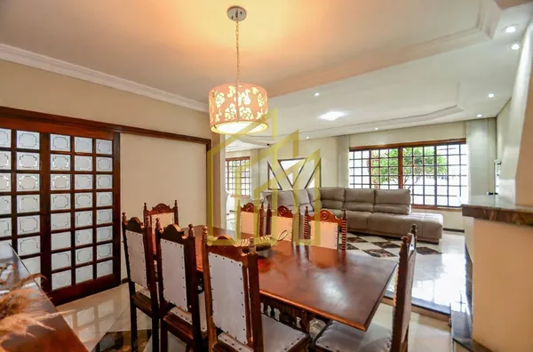 Casa para venda, 4 quarto(s),  Guaíra, Curitiba