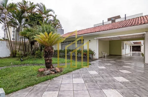Casa para , 3 quarto(s),  Boa Vista, Curitiba