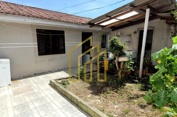 Casa à Venda na Vila Nossa Senhora da Luz - CIC, Curitiba | Ótimo Terreno e Espaço - Foto 17