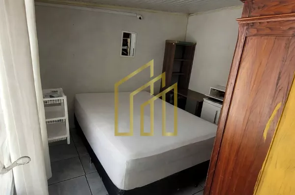 Casa à Venda na Vila Nossa Senhora da Luz - CIC, Curitiba | Ótimo Terreno e Espaço - Foto 14