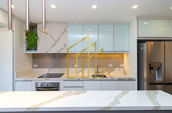 Apartamento 3 Quartos no Água Verde, 88m², Suíte + Escritório, 2 Vagas Vagão, Churrasqueira, Mobiliado