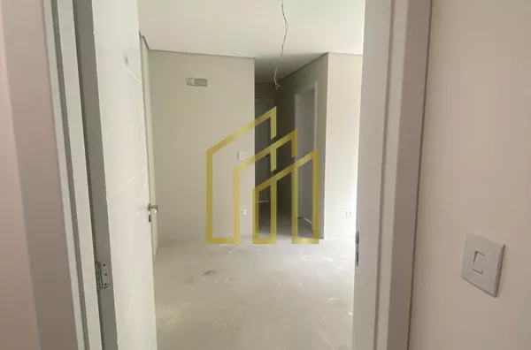 Apartamento, 2 Quartos, Garagem - Campina do Siqueira - Curitiba 