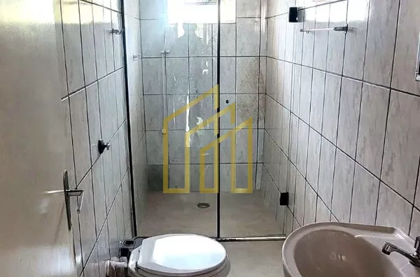 Casa à Venda na Vila Nossa Senhora da Luz - CIC, Curitiba | Ótimo Terreno e Espaço - Foto 16