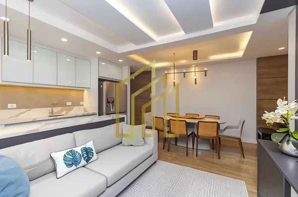 Apartamento 3 Quartos no Água Verde, 88m², Suíte + Escritório, 2 Vagas Vagão, Churrasqueira, Mobiliado