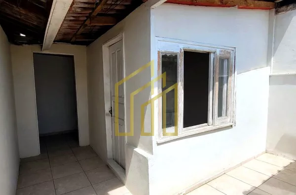 Casa à Venda na Vila Nossa Senhora da Luz - CIC, Curitiba | Ótimo Terreno e Espaço - Foto 18