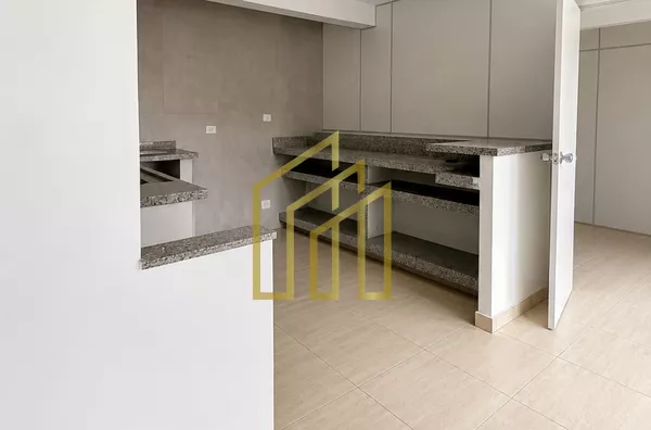 Salas comercial térrea para aluguel - B. Uberaba, Curitiba