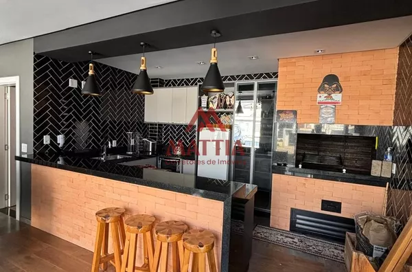 CASA DE ALTO PADRÃO NO BAIRRO MENINO DEUS