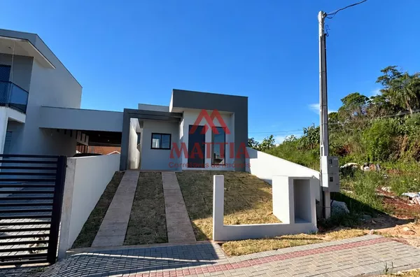 CASA NA PLANTA NO BAIRRO FRARON
