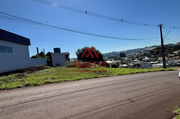 TERRENO NO BAIRRO MENINO DEUS