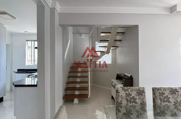 APARTAMENTO DUPLEX SEMI MOBILIADO NO CENTRO DE PATO BRANCO