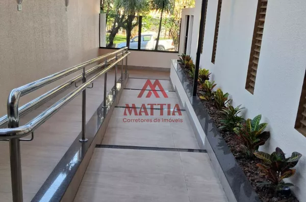 APARTAMENTO AMPLO NO CENTRO