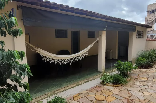 Casa para venda, 3 quarto(s),  Centro, Ouro Fino