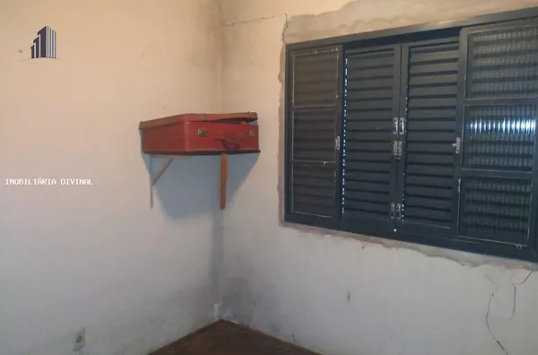 Casa para Venda em Ouro Fino / MG no bairro BNH NOVO