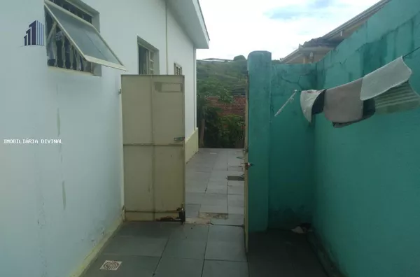 Casa para Venda em Ouro Fino / MG no bairro CENTRO