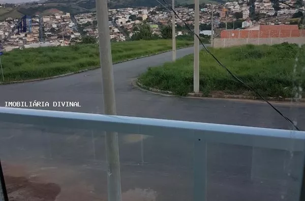 Casa para Venda em Monte Sião / MG no bairro SÃO RAFAEL