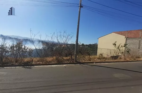 Terreno para Venda em Ouro Fino / MG no bairro PARQUE DOS MOREIRA
