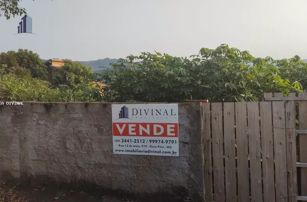 Terreno para Venda em Jacutinga / MG no bairro FLAMBOYANT