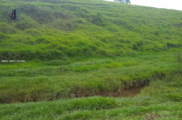 Terreno para Venda em Ouro Fino / MG no bairro CAPELINHA