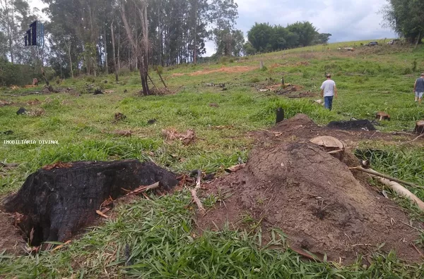 Terreno para Venda em Ouro Fino / MG no bairro CAPELINHA