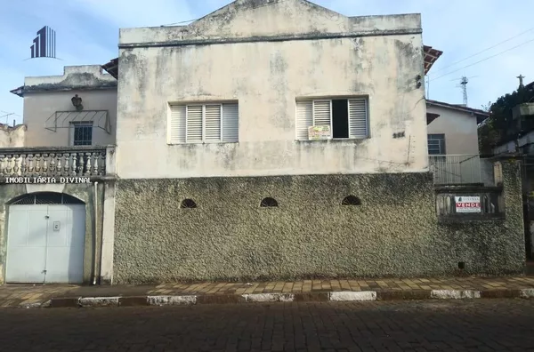 Casa para Venda em Ouro Fino / MG no bairro CENTRO