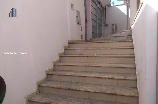 Casa para Venda em Ouro Fino / MG no bairro VILA RICA