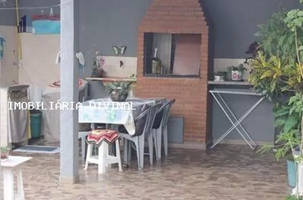 Casa para Venda em Ouro Fino / MG no bairro CATA