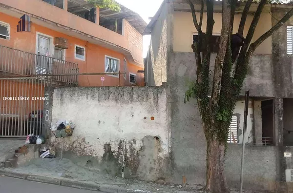 Casa para Venda em Barueri / SP no bairro JARDIM REGINA  ALICE / CALIFORNIA