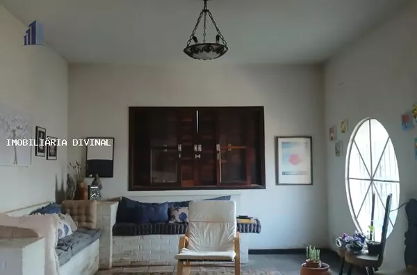 Casa para Venda em Ouro Fino / MG no bairro CENTRO