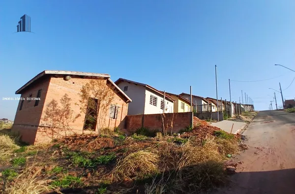 Casas Financiáveis para Venda em Ouro Fino / MG no bairro RESERVA DO VALE