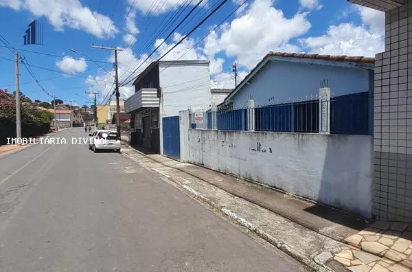 Casa para Venda em Ouro Fino / MG no bairro CENTRO