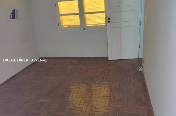 Casa para Locação no bairro MONTANHES