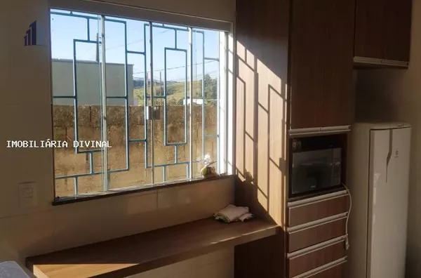 Casa para Venda em Ouro Fino / MG no bairro SANTA RITA