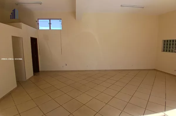 Ponto Comercial para Locação em Ouro Fino / MG no bairro CENTRO