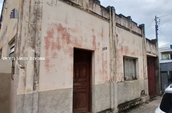 Casa para Venda em Ouro Fino / MG no bairro CENTRO