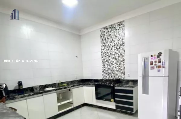 Casa para Venda em Ouro Fino / MG no bairro PALOMOS