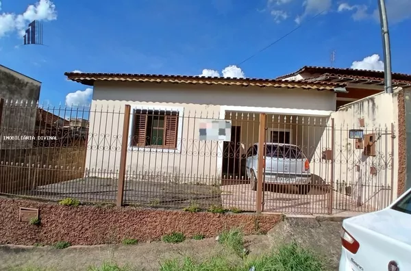 Casa para Venda em Ouro Fino / MG no bairro PALOMOS