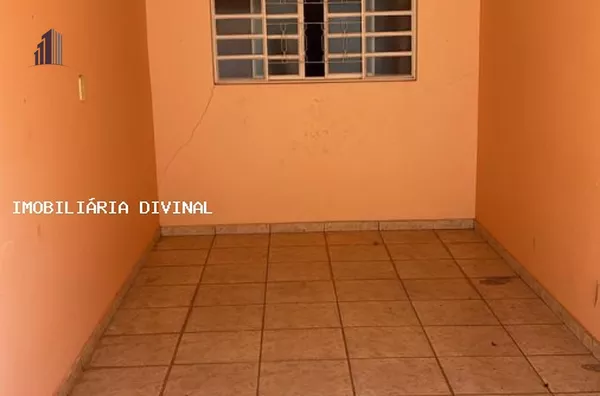 Casa para Venda em Ouro Fino / MG no bairro PALOMOS