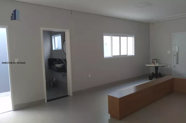 Casa para Venda em Ouro Fino / MG no bairro PALOMOS