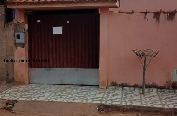 Casa para Venda em Ouro Fino / MG no bairro ALTO