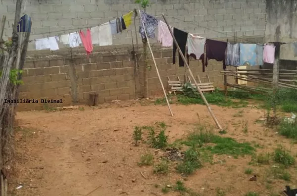 Casa para Venda em Ouro Fino / MG no bairro JARDIM BELO HORIZONTE