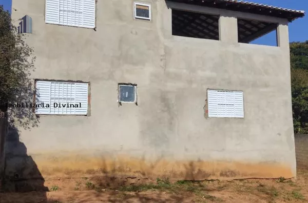 Casa para Venda em Monte Sião / MG no bairro MOCOCA