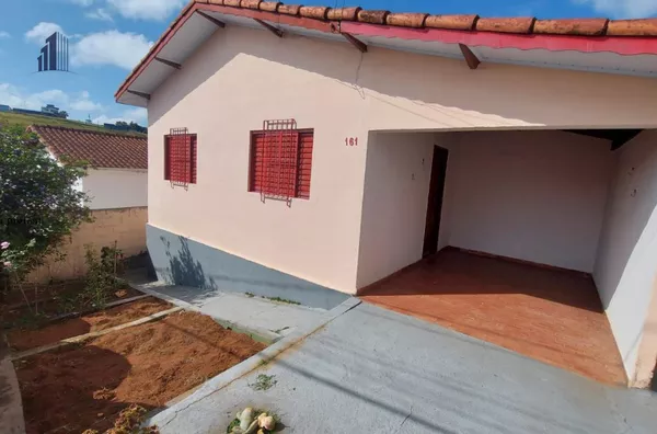 Casa para Venda em Ouro Fino / MG no bairro Jardim Patrícia