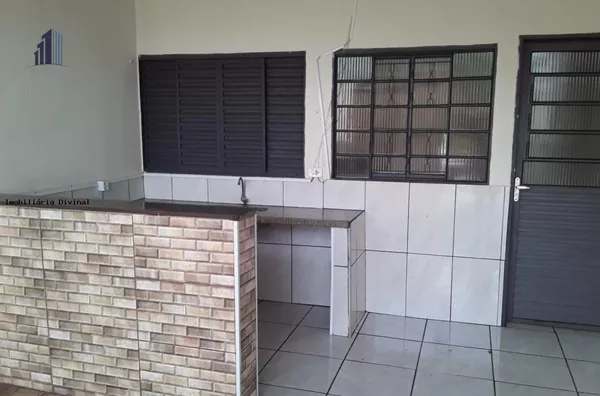 Casa para Venda em Araras / SP no bairro URBANO