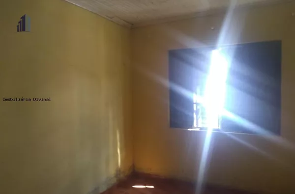 Casa para Venda em Ouro Fino / MG no bairro CATA