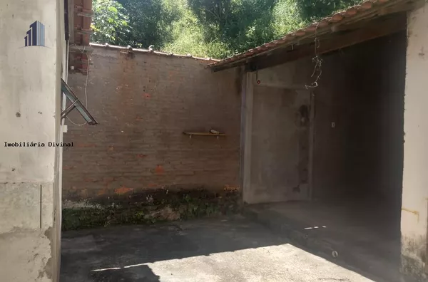 Casa para Venda em Ouro Fino / MG no bairro CATA