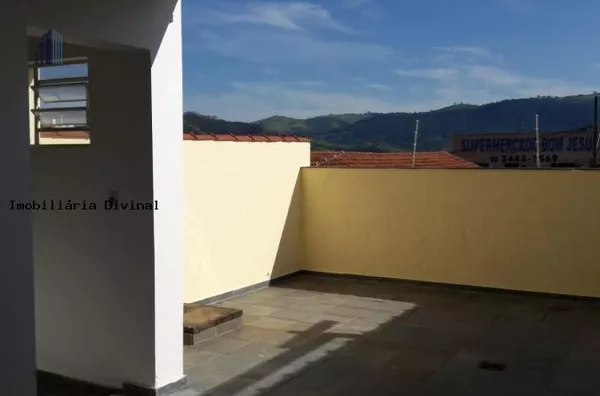 Casa para Venda em Jacutinga / MG no bairro URBANO