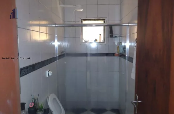 Casa para Venda em Ouro Fino / MG no bairro VARZEA