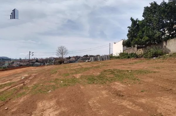 Loteamento para Venda em Ouro Fino / MG no bairro OURO VERDE